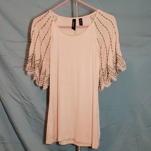 BKE Boutique flutter sleeve top